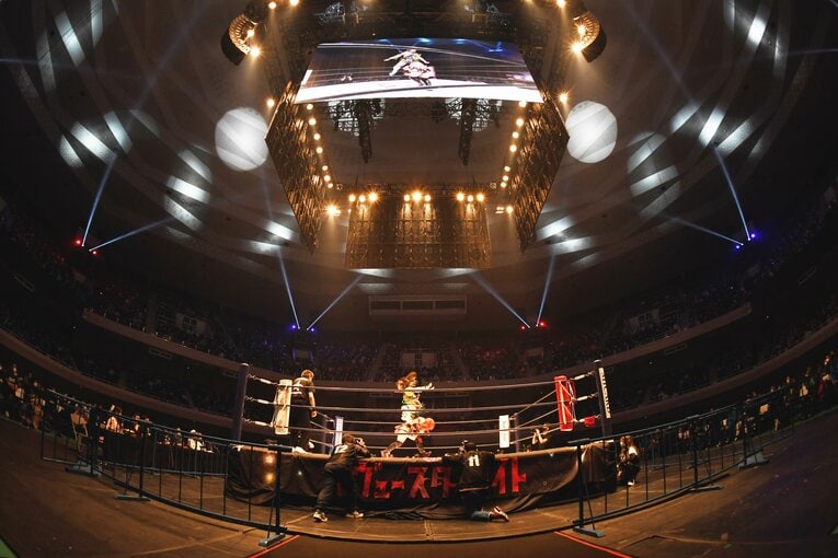 日本武道館大会を成功させたスターダム 大きい会場には、選手をスターに見せる力がある