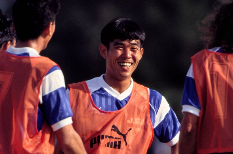 1993年3月の日本代表合宿で。森保は当時24歳。この前年に初めて日本代表入りするまで、ほぼ“無名”の存在だった ／ photograph by AFLO