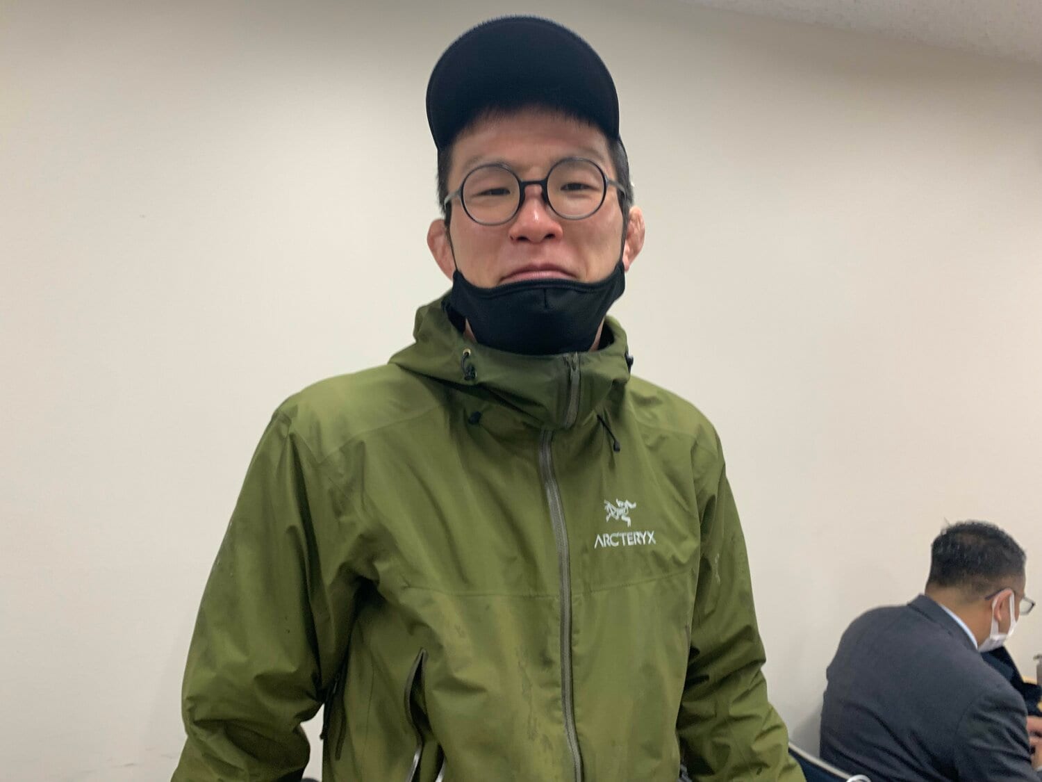 帰国すると4.2RISEの解説を務め、翌日のK-1も観戦。早く試合がしたいと元気な姿を見せた　©Norihiro Hashimoto