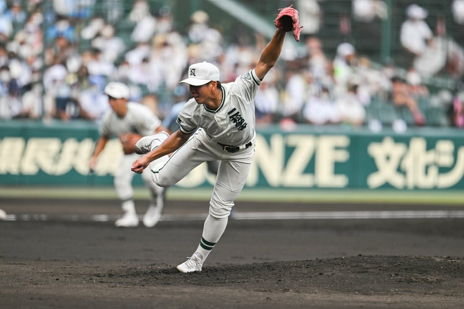 「涼しさが違う」。白スパイクは“当たり前”の風景になった　©Nanae Suzuki