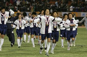【必読】「乾には何も教えるな」選手権優勝の野洲高校《セクシーフットボール》の陰にいた知られざる“天才軍師”