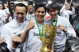 なぜ長谷部誠は37歳でもブンデスの一線級で戦える肉体なのか　7年間ケアする鍼灸師が語る「自然体」のスゴさ