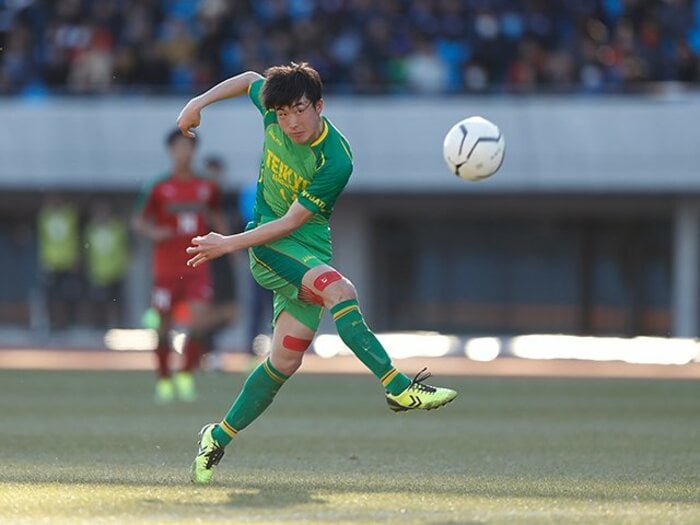 “フットサル最強校”から選手権8強。雪国・帝京長岡の強化策が面白い。＜Number Web＞ photograph by AFLO