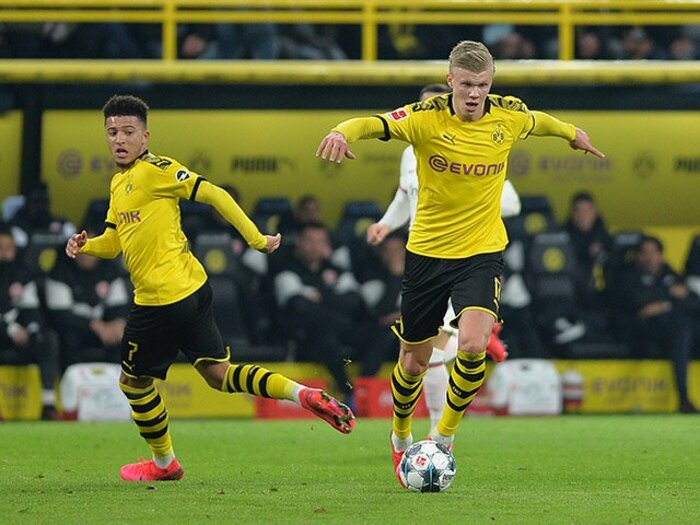 ドルトムント戦完敗も宿っていた、長谷部誠と鎌田大地、目の奥の炎。＜Number Web＞ photograph by Getty Images