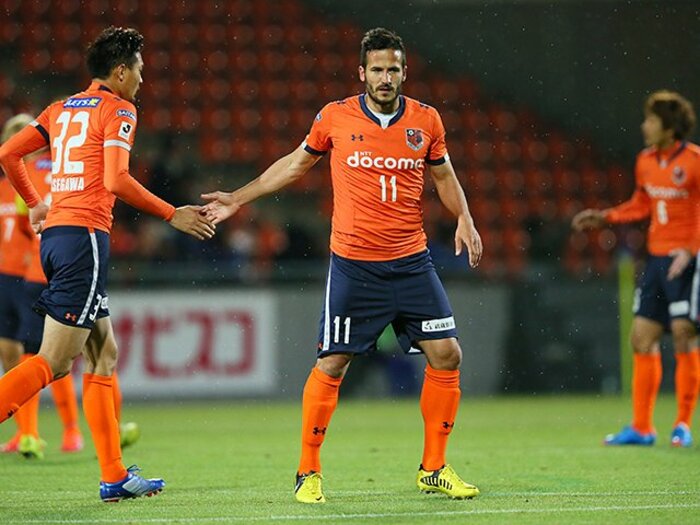 予想通り、予想外のJ1。大宮の躍進を支える3要素。～残留争い常連、首位快走の理由～＜Number Web＞ photograph by AFLO