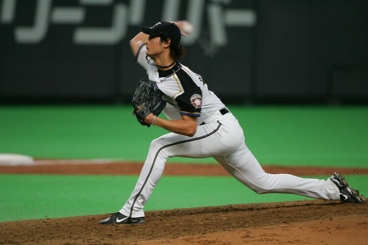 ダルビッシュ有2020年日本人初最多勝シーズン奪三振実使用ボール、大谷翔平 ダルビッシュ有2020年日本人初最多勝シーズン奪三振実使用ボール