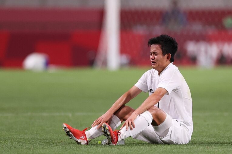 【歴代五輪代表メンバー】メダルを逃して涙した東京五輪の久保建英　©Masashi Hara/Getty Images