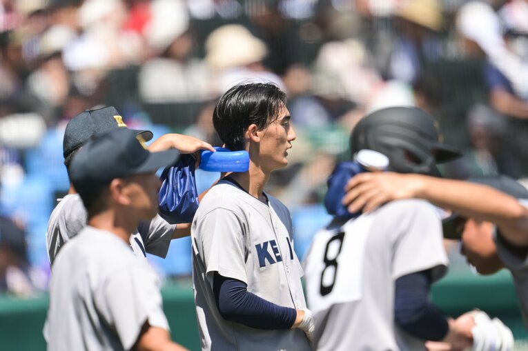 優勝候補の一角とされる慶応高は練習からクーリングタイムを導入してきたという　©Nanae Suzuki