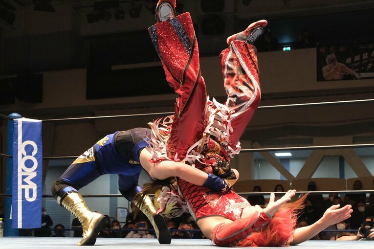 「タイガー・クイーンの涙を見た」佐山聡考案の“新技”で勝利も…彩羽匠戦で崩れかけた女性版タイガーマスクの“謎”(13)