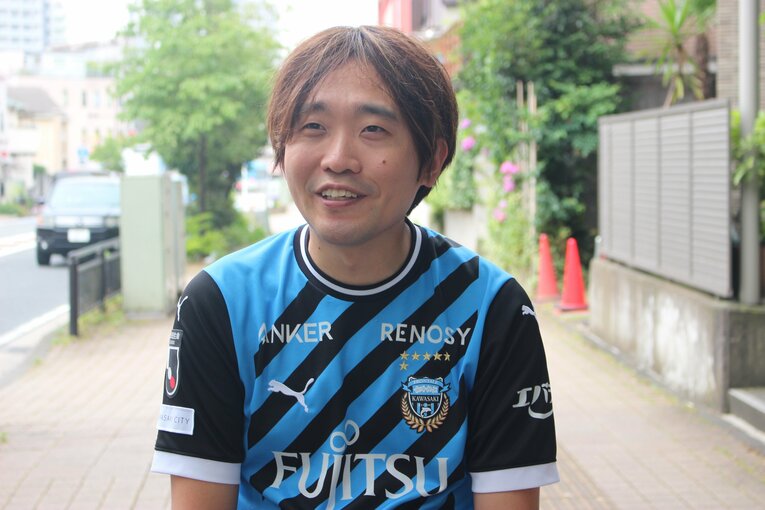 「チャリ神戸」を振り返る小野田治矢さん　©Number Web