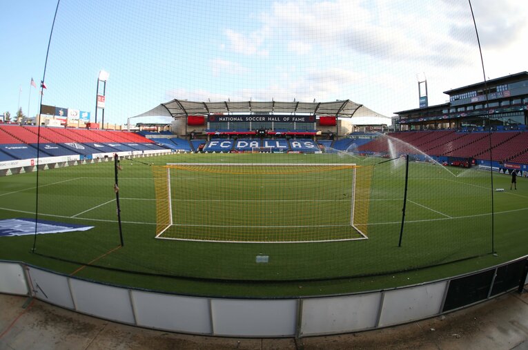 日本がグループステージ2試合を行うダラスには、このトヨタスタジアムという絶好のキャンプ地候補があるのだが、日本代表が使える可能性は低そうだという。そのわけは……？ ／ photograph by Getty Images