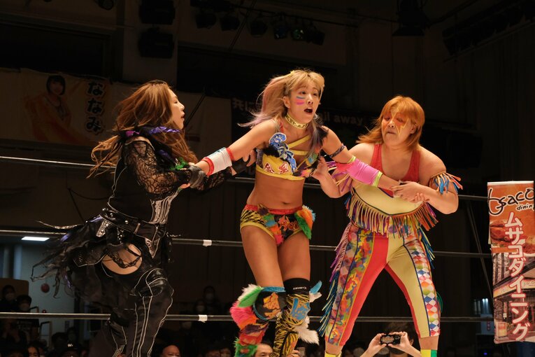 「ギャン期」ウナギ・サヤカとタイガー・クイーンの“初遭遇”に見た期待感…正反対の2人は女子プロレス界の看板カードになり得るか？(28)