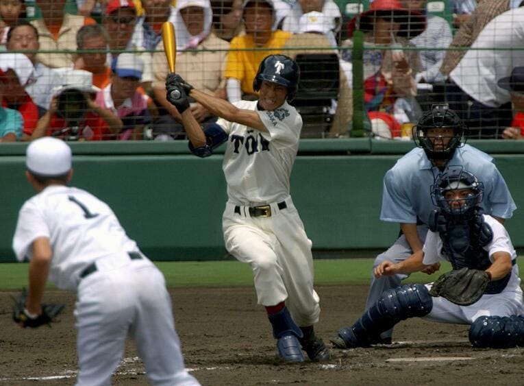 大阪桐蔭時代の西岡　©JIJI PRESS