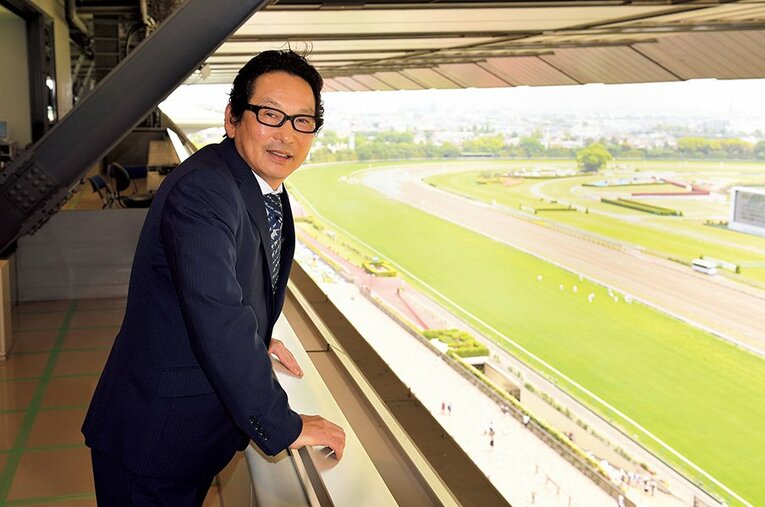 “アンカツ”の愛称でおなじみの元ジョッキー安藤勝己。通算4464勝（JRA1111勝）をあげ、現在は競馬評論家として活躍している ／ photograph by Keiji Ishikawa