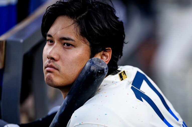 ドジャース大谷翔平はオールスターブレーク前から左ひざの状態が懸念されている ／ photograph by Kiichi Matsumoto