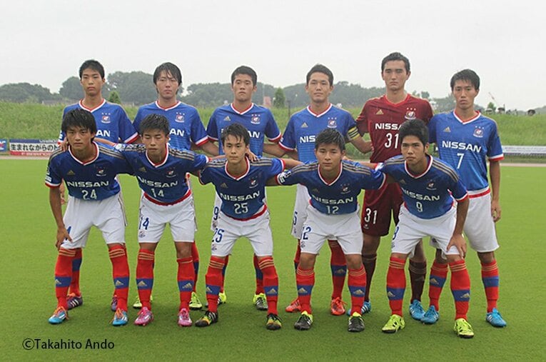 「鹿島の2番」へ常本佳吾の挑戦。明治大SBの理想はラームの万能性。(2)