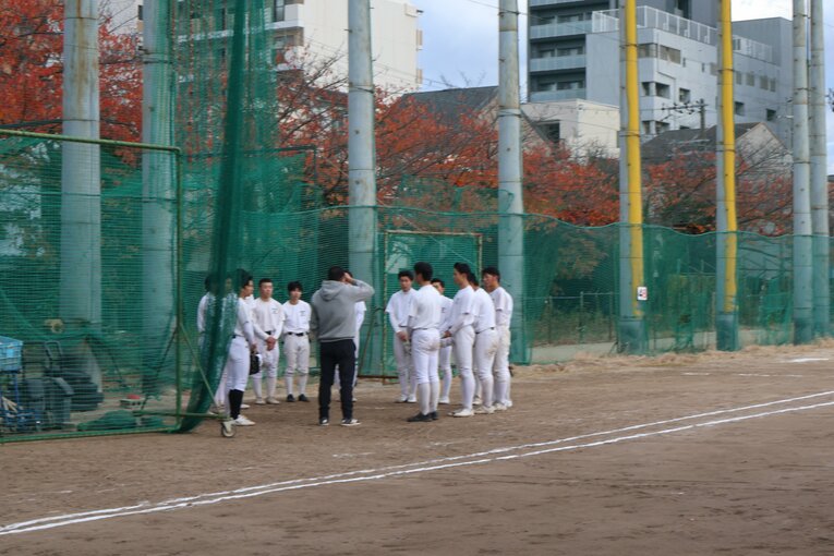 「古豪」市岡高校の練習風景　©Fumi Sawai