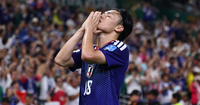 チュニジア戦で圧巻の2ゴールも…上田綺世はなぜ“喜びすぎない”のか