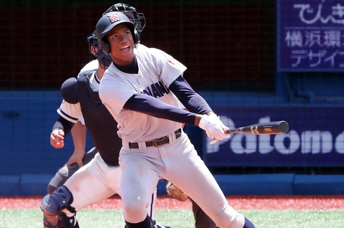 横浜高校の万波中正がすごいぞ。打てない球を追わなくなった大砲