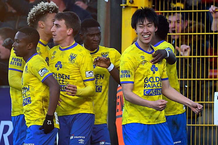 ベルギーのシントトロイデンで飛躍のきっかけをつかんだ鎌田　©Getty Images