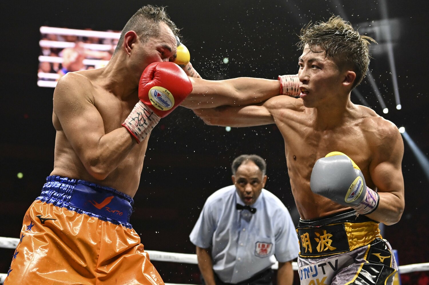 3位　ノニト・ドネア戦（1戦目／2019年11月7日／12回 判定3-0）©Hiroaki Yamaguchi/AFLO
