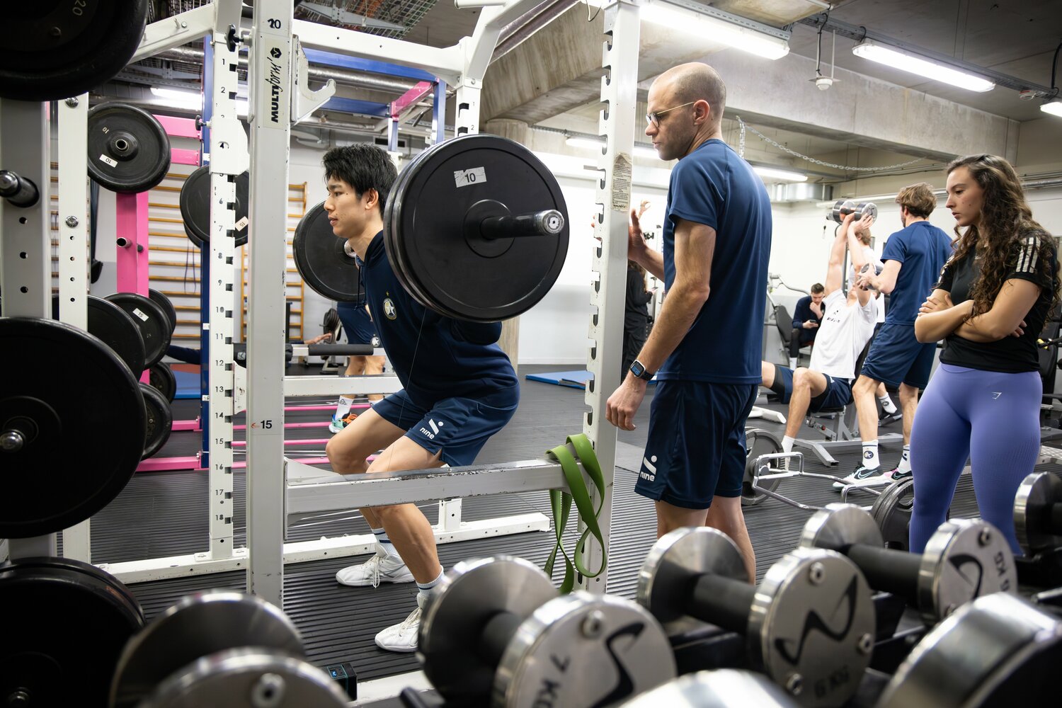 ウェイトトレーニング風景 ©︎Takahisa Hirano