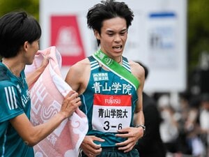 青学大・原晋監督が不満げに言った「まだ4年生が甘い気がするなあ…」“まさかの3位”青学大の誤算…箱根駅伝まで3カ月「今日は30点かな」