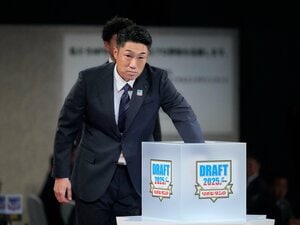 「なぜ我々は佐々木麟太郎を1位指名したのか」DeNA編成部長がドラフト翌日に語った真意「彼には1位がふさわしい」「一本釣りは考えなかった」
