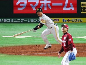 '16年型ホークス打線がついに完成！5番の“求道者”長谷川勇也の変化。