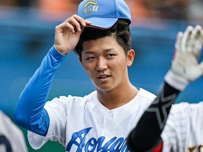 「そんなにすごい人だったんだ…」ドラフト“2球団競合”右腕に金言を授けた「甲子園で完全試合」のレジェンドは誰？ 青学大・鈴木泰成の進化の秘密＜Number Web＞ photograph by Nanae Suzuki