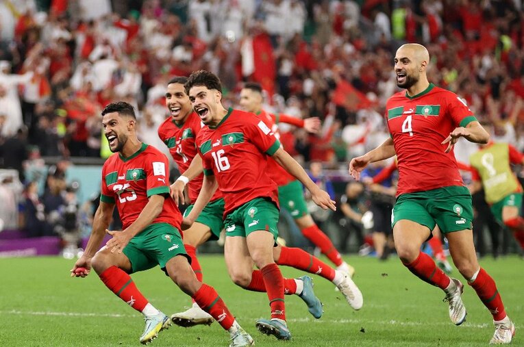 アラブ、アフリカ勢として初のベスト4、モロッコ旋風を巻き起こした。なぜハリル解任ギャンブルに勝てたのだろうか？ ／ photograph by Getty Images