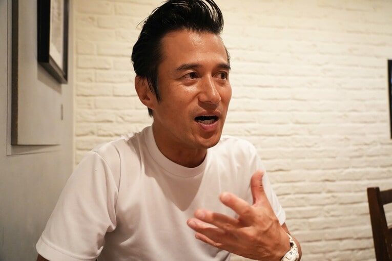 猪木の魅力を語るアントニオ小猪木