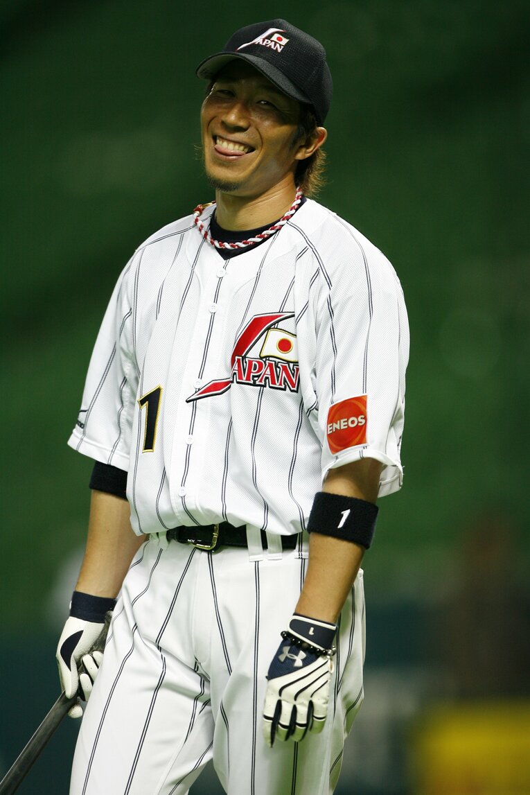 2004年に40本塁打を放つなど、長距離打者として覚醒した多村仁志　©Naoya Sanuki