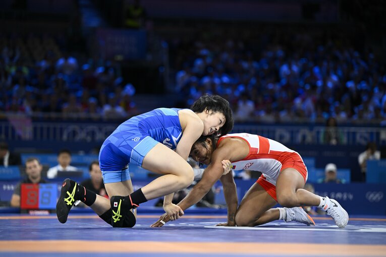 レスリング女子53kg決勝、藤波朱理vs.ルシアジャミレス・ジェペスグスマン　©Asami Enomoto/JMPA