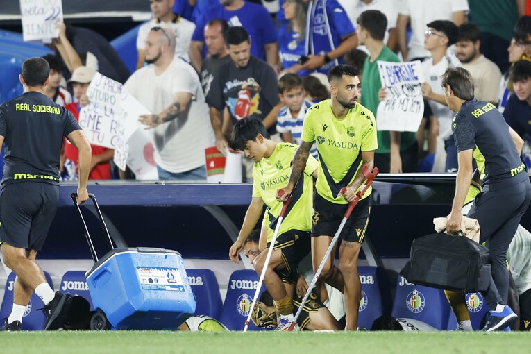 「タケのゴールすごかったね」スペインの少年興奮も…日本代表で躍動・久保建英と低調ソシエダの葛藤「主将をなだめてインタビュー」カメラマンは見た(14)