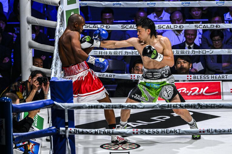 那須川天心vs.ビクトル・サンティリャン　©︎Takuya Sugiyama