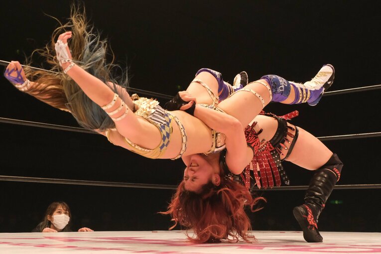 「地獄を見てきた」アイドル出身女子プロレスラー3人が挑む“ダッサい人生”逆転をかけた泥臭い勝負(20)