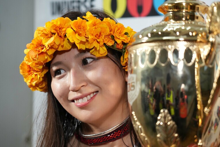 笑顔の青野未来　©Essei Hara