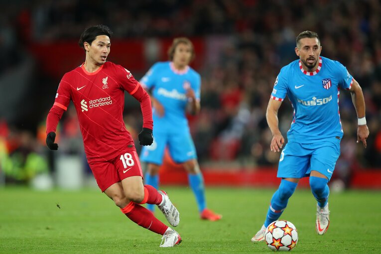 CLアトレティコ・マドリー戦に途中出場した南野　©Getty Images