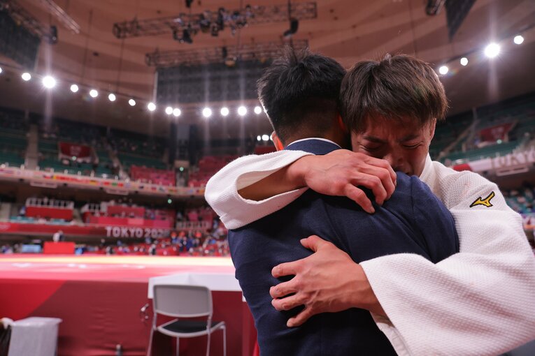 “どん底”に落ちた阿部詩は兄・一二三に電話をかけた　柔道“金”の2人はどんな兄妹？「常に前にいてくれるので、自分は頑張れます」(7)