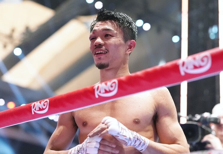 中谷潤人はセバスチャン・エルナンデスのタフさに苦戦しながらも、スーパーバンタム級初戦で判定勝利を収めた　©Naoki Fukuda