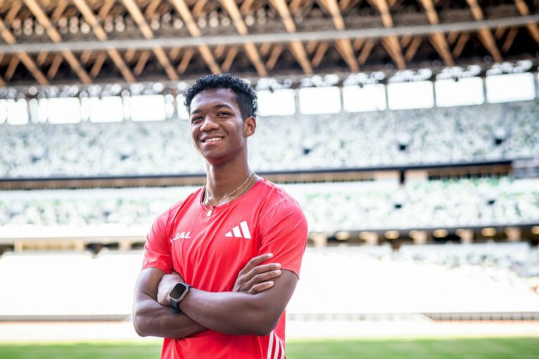 日本人初の快挙「12秒台」を自信に世界最高峰に挑む村竹ラシッド。「愛される選手になりなさい」。恩師の言葉が支える日本ハードル界の希望(5)