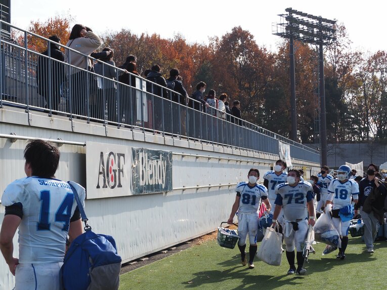 クラスターが発生したら、世間は僕たちを許さない…東大医学部アメフト部が苦悩の末にたどり着いた一戦(4)