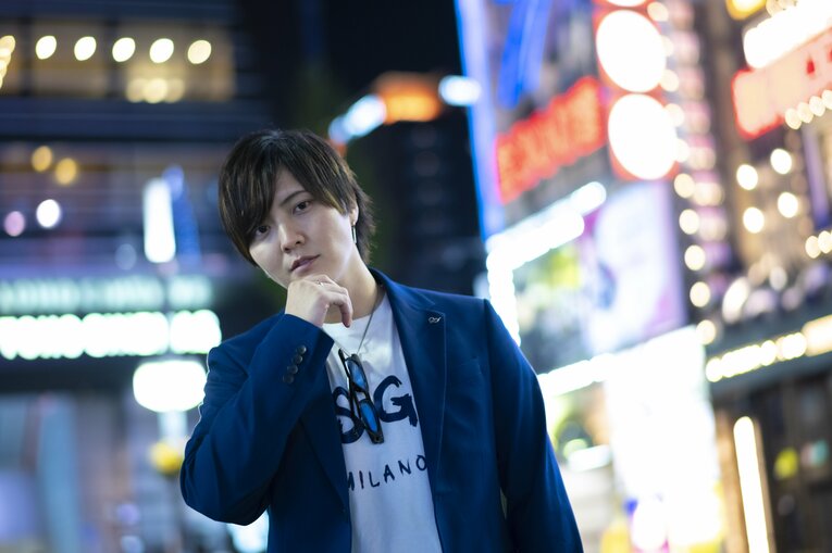 水着に集まる視線「胸が嫌で嫌でしかたがなかった」 女子水球代表だった成宮涼（29）が壮絶な治療の末、歌舞伎町ホストになるまで(8)