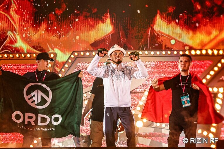 『RIZIN男祭り』ラジャブアリ・シェイドゥラエフの入場　©RIZIN FF