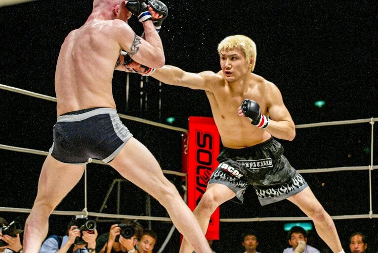 2003年8月には、修斗ウェルター級王座をかけてヨアキム・ハンセンと対戦