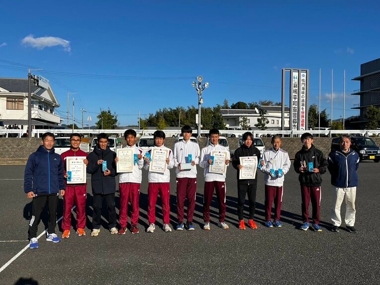 近畿高校駅伝では2時間5分台の好タイムで、他県の全国代表校を押し退け3位に食い込む／チーム提供