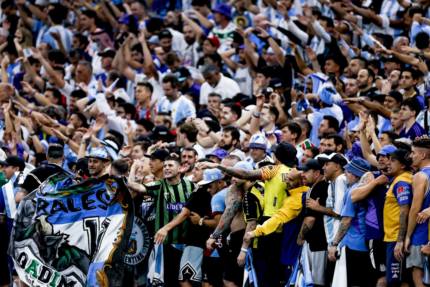 カタールW杯でも熱狂的だったアルゼンチンの応援　©Kiichi Matsumoto/JMPA
