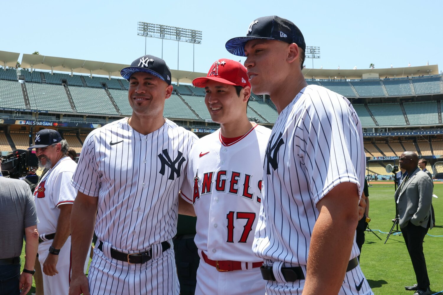 2022年のオールスターでスタントン、大谷(当時エンゼルス)、ジャッジ ©Getty Images