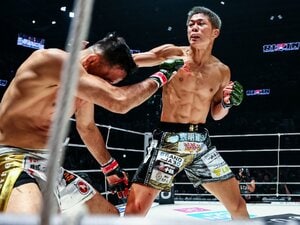 「もっとバケモノになります」朝倉未来に次ぐ“RIZIN次世代スター”秋元強真(20歳)の衝撃…クレベル戦勝利の裏に“2人の先輩格闘家”